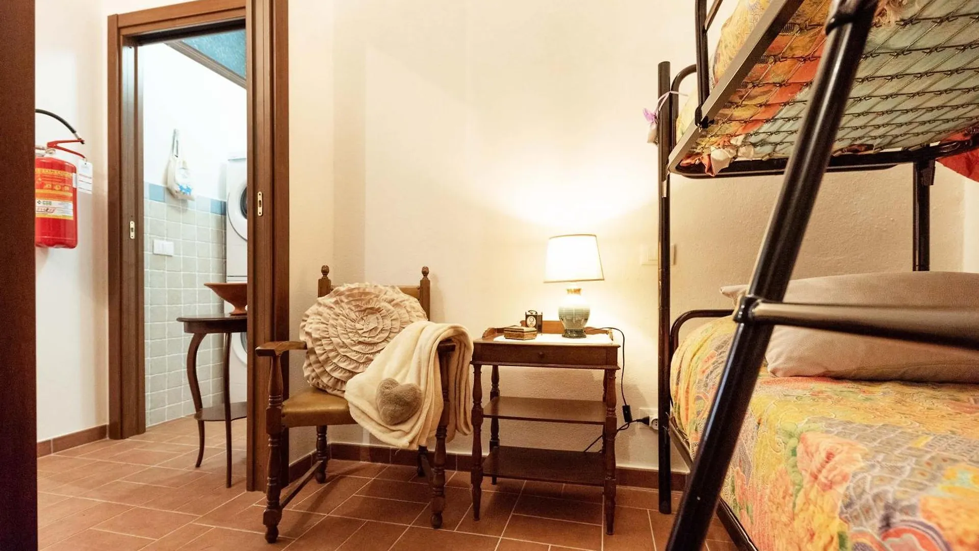 Casa Nana, Nel Borgo Di Peccioli 아파트